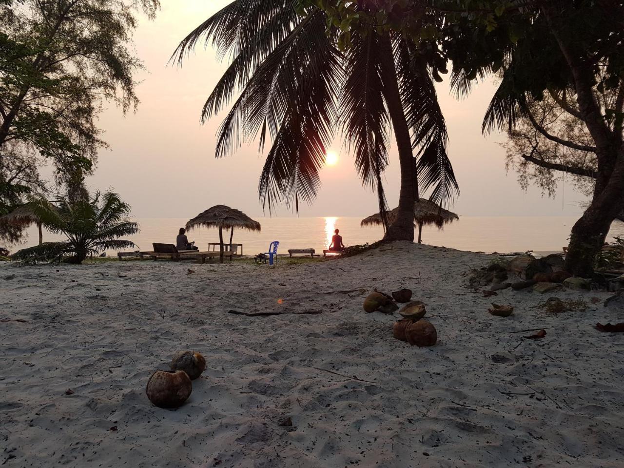The Last Point Hostel Koh Ta Kiev Ngoại thất bức ảnh